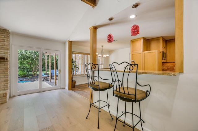 7509 Stonecliff CIR, Austin, TX 78731