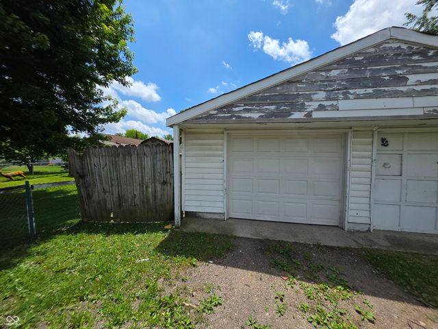 2036 Calhoun Street, Indianapolis, IN 46203