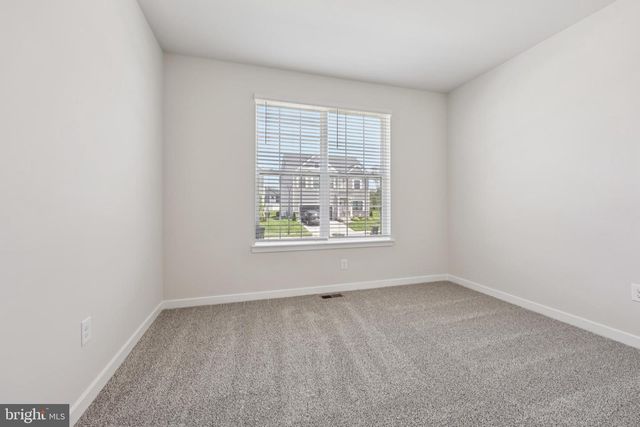 653 HOOT OWL LN, La Plata, MD 20646