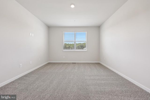 653 HOOT OWL LN, La Plata, MD 20646