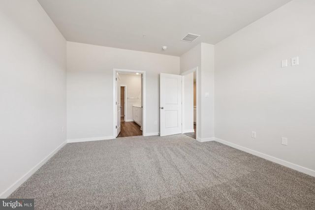 653 HOOT OWL LN, La Plata, MD 20646