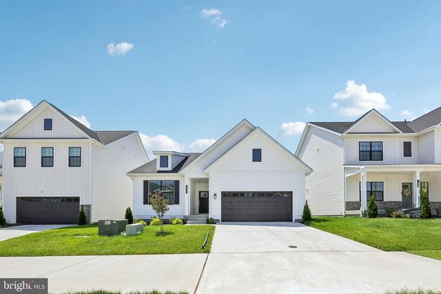 653 HOOT OWL LN, La Plata, MD 20646