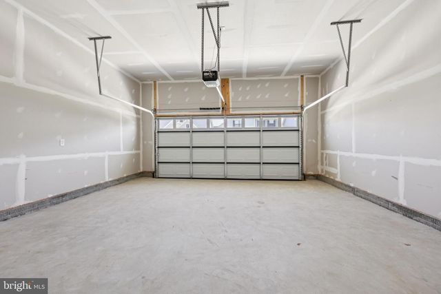 653 HOOT OWL LN, La Plata, MD 20646