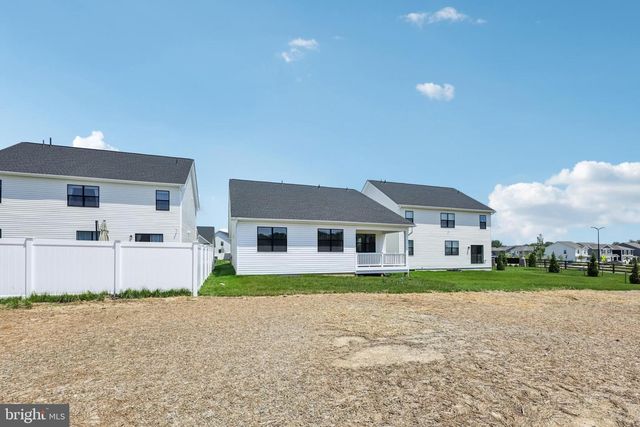 653 HOOT OWL LN, La Plata, MD 20646