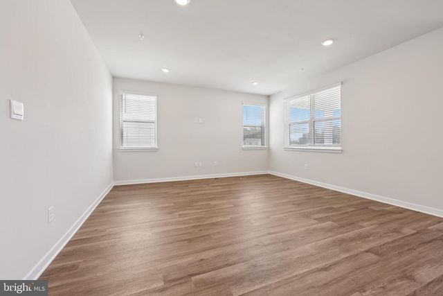 653 HOOT OWL LN, La Plata, MD 20646