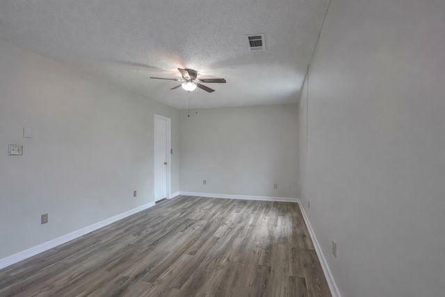 2337 CANNEY CREEK CV, Millington, TN 38053