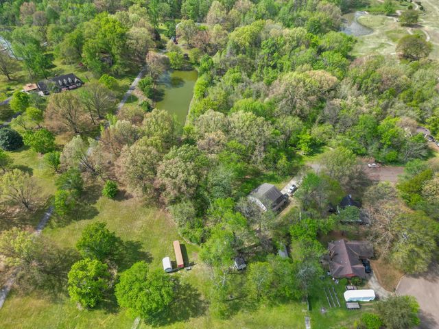 2337 CANNEY CREEK CV, Millington, TN 38053