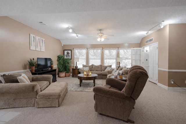 2337 CANNEY CREEK CV, Millington, TN 38053