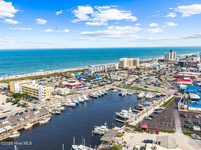 1100 S Sixth Street S, Carolina Beach, NC 28428