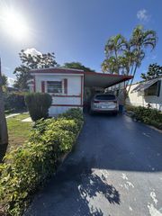 39 Havenwood Drive, Pompano Beach, FL 33064