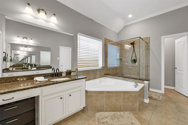 4933 Stoney Way Lane, League City, TX 77573