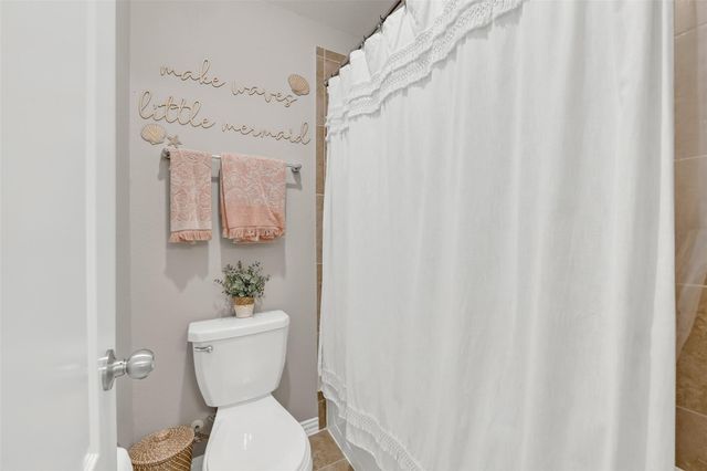 4933 Stoney Way Lane, League City, TX 77573