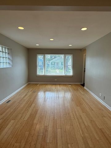 4221 Wenonah Avenue, Stickney, IL 60402