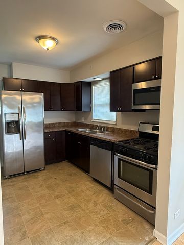 4221 Wenonah Avenue, Stickney, IL 60402
