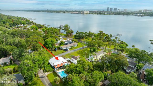 1343 Florence Court, Holly Hill, FL 32117