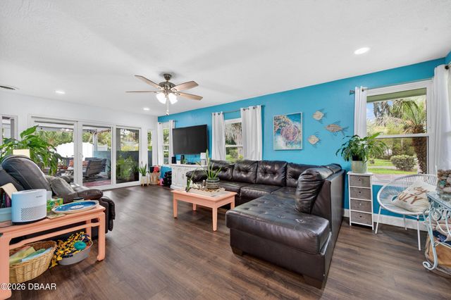 1343 Florence Court, Holly Hill, FL 32117