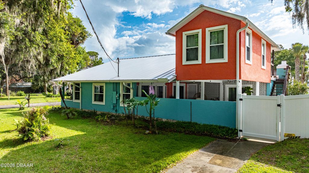 1343 Florence Court, Holly Hill, FL 32117