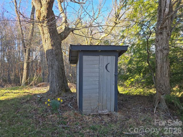 117 Woods View Trail, Fairview, NC 28730