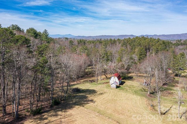 117 Woods View Trail, Fairview, NC 28730