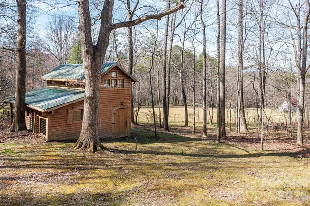 117 Woods View Trail, Fairview, NC 28730