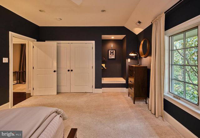 2 GREEN LANE, Malvern, PA 19355