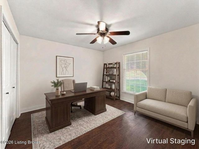 9013 Lyneve Dr, Louisville, KY 40272