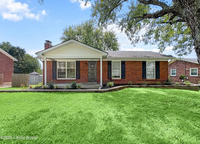 9013 Lyneve Dr, Louisville, KY 40272