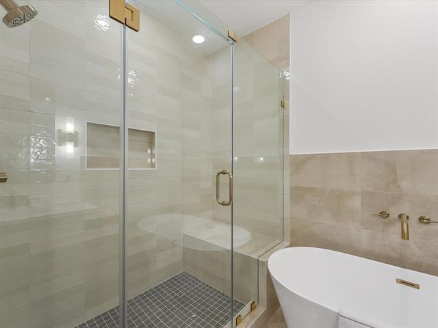 5014 Golden Forest Drive, Houston, TX 77091