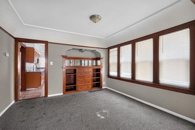 4552 N 38th STREET, Milwaukee, WI 53209