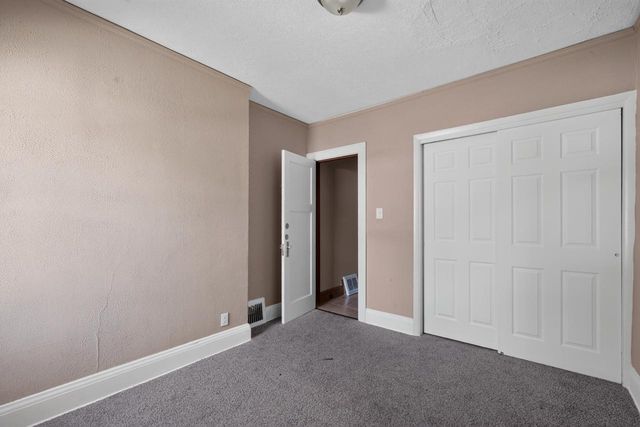 4552 N 38th STREET, Milwaukee, WI 53209