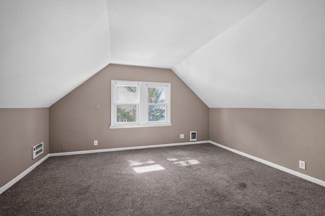 4552 N 38th STREET, Milwaukee, WI 53209