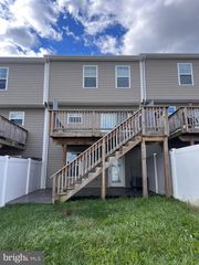 92 CARNES WAY, Martinsburg, WV 25403