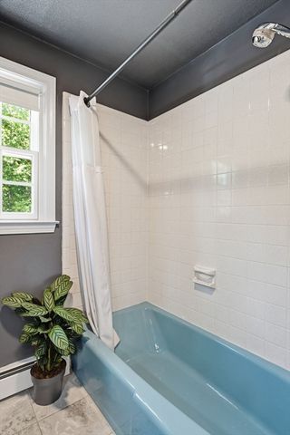 64 Senator St, Springfield, MA 01129