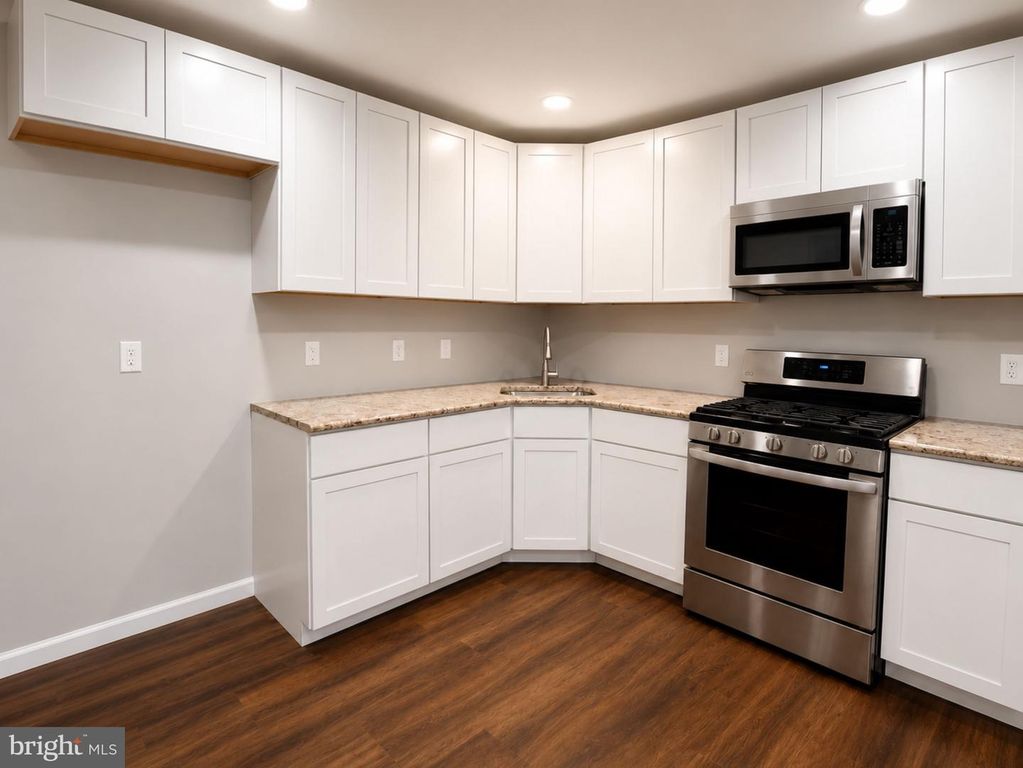 52 NAVAJO CT, Galloway Twp, NJ 08205