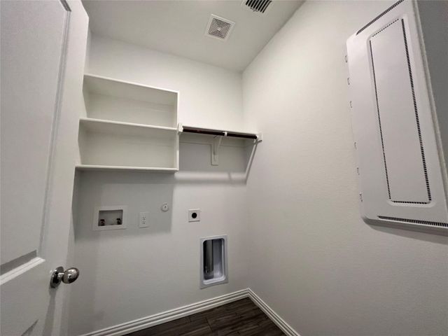 412 Petty Way, Fate, TX 75189