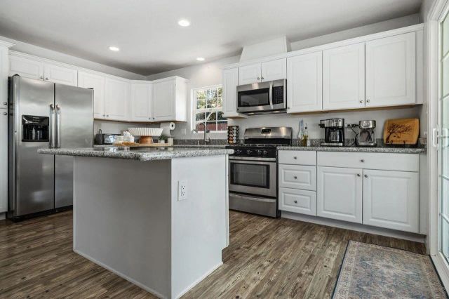 13922 Frame Road, Poway, CA 92064