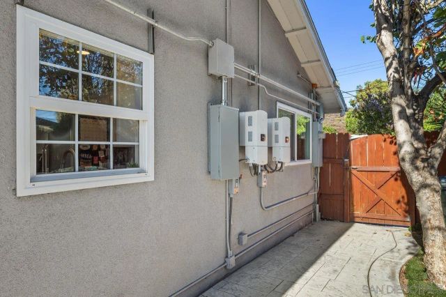 13922 Frame Road, Poway, CA 92064