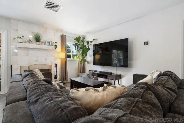 13922 Frame Road, Poway, CA 92064