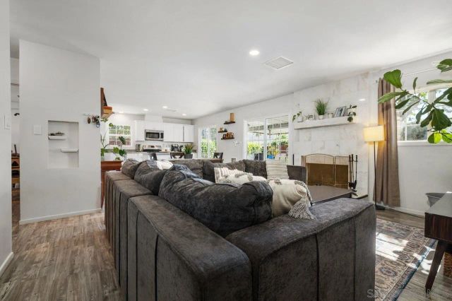 13922 Frame Road, Poway, CA 92064