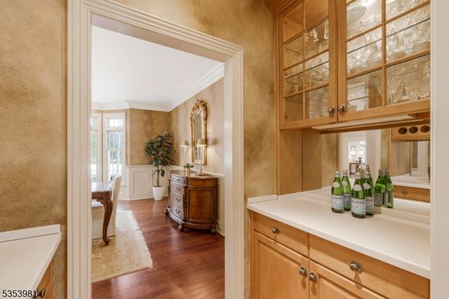 45 Butternut Ln, Bernards Twp., NJ 07920