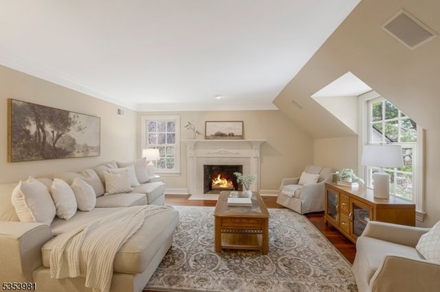 45 Butternut Ln, Bernards Twp., NJ 07920