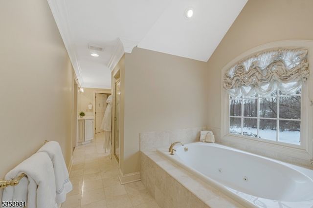 45 Butternut Ln, Bernards Twp., NJ 07920