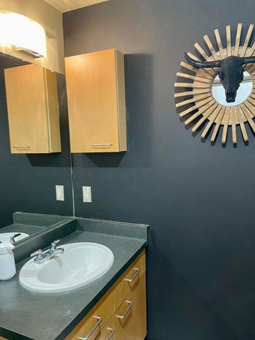 300 Tijeras Avenue NE APT 405, Albuquerque, NM 87102