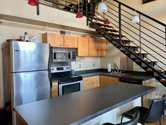 300 Tijeras Avenue NE APT 405, Albuquerque, NM 87102