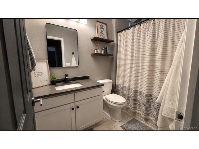 15004 E Crestridge Dr, Aurora, CO 80015