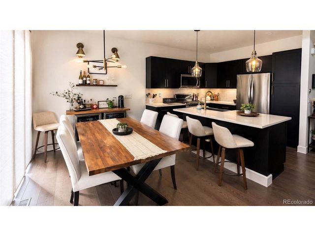15004 E Crestridge Dr, Aurora, CO 80015