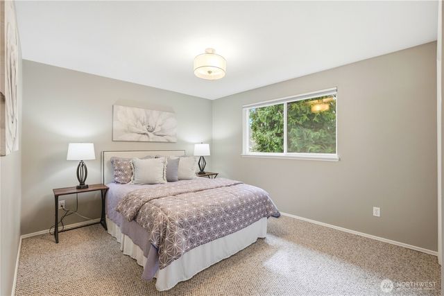 1229 NW 201st Street, Shoreline, WA 98177