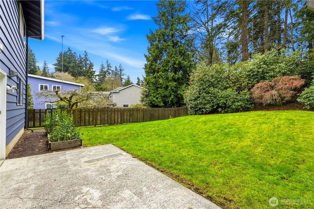 1229 NW 201st Street, Shoreline, WA 98177