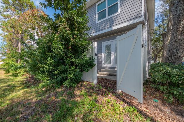 4930 ELIZABETH ANNE CIRCLE, Tampa, FL 33616