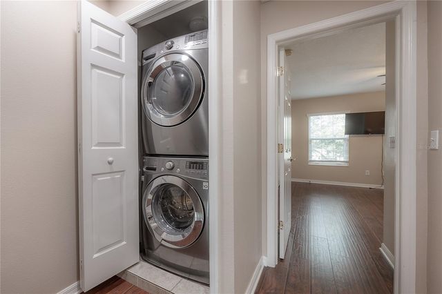 4930 ELIZABETH ANNE CIRCLE, Tampa, FL 33616